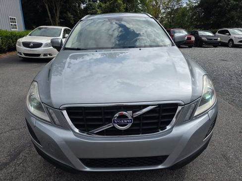 Used 2013 Volvo XC60 3.2 FWD image 2