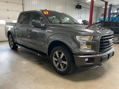 Used 2017 Ford F150 XLT w/ Equipment Group 302A Luxury AWD/4WD image 5