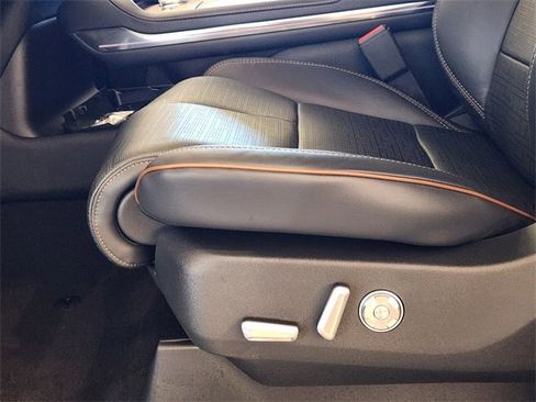 New 2025 Lincoln Navigator Black Label image 21