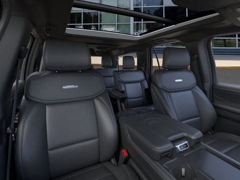 New 2025 Ford Expedition Max Platinum w/ Stealth Performance Package image 10