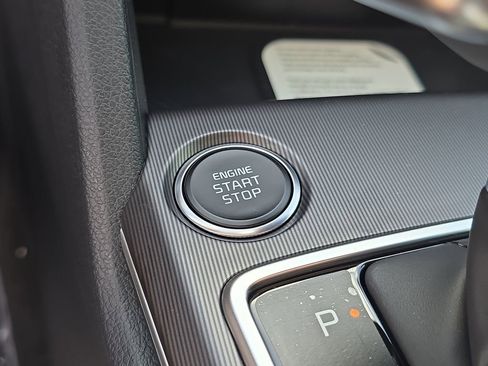 New 2026 Kia Sportage EX image 28