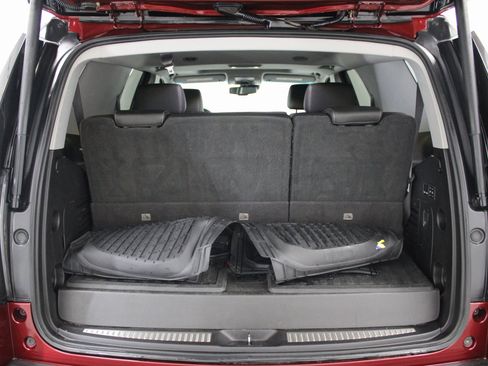 Used 2017 GMC Yukon SLT w/ HD Trailering Package image 27