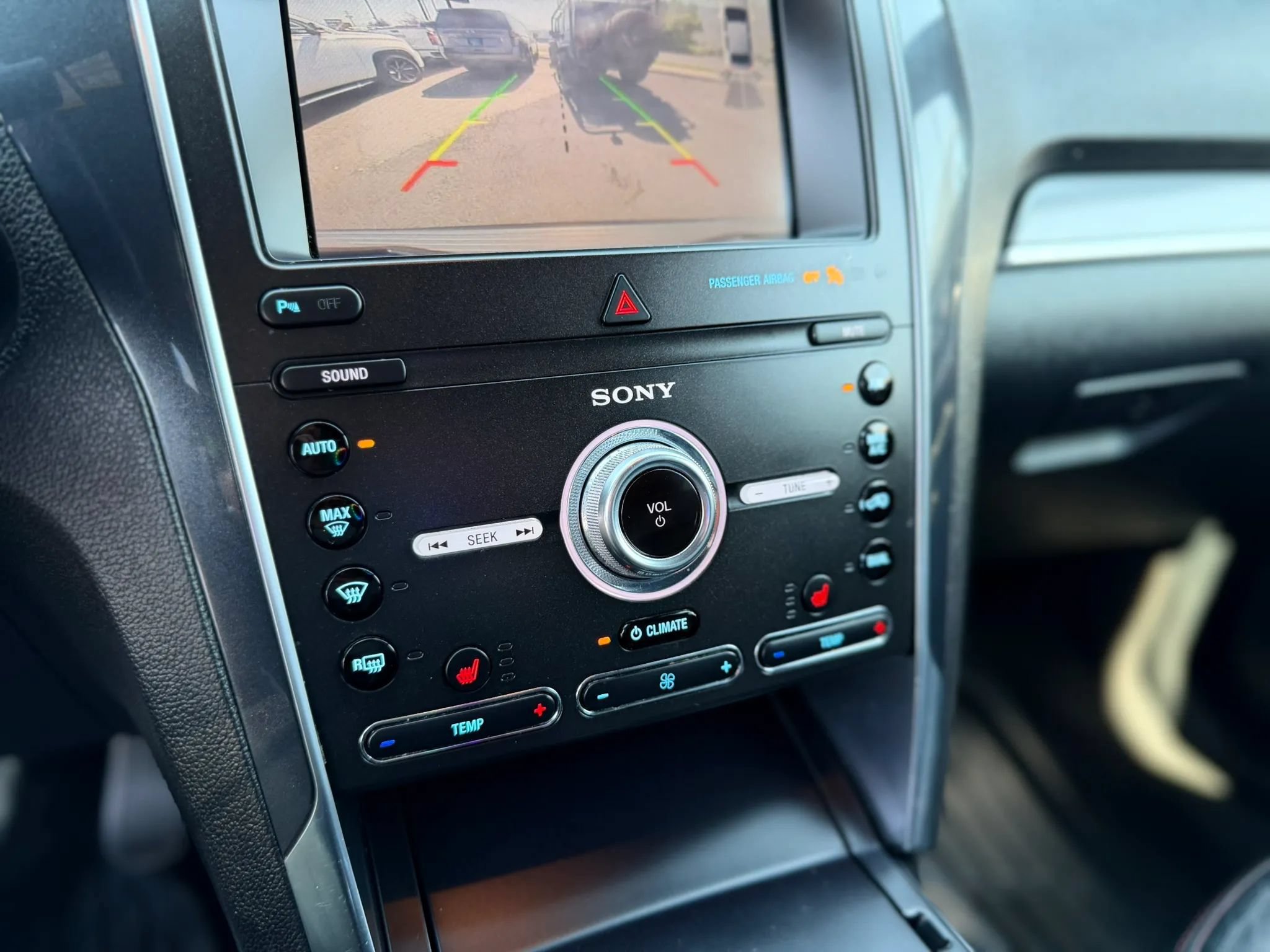 Used 2019 Ford Explorer Sport AWD/4WD image 37