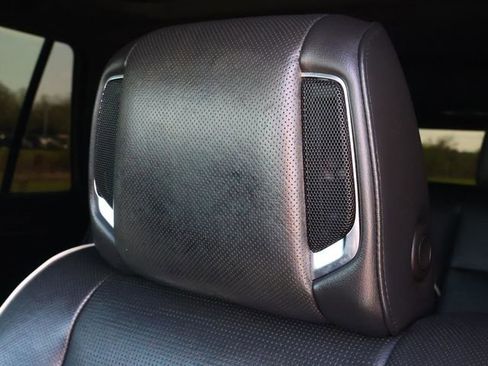 Used 2021 Cadillac Escalade Premium Luxury w/ Driver Assist Tech Package image 18