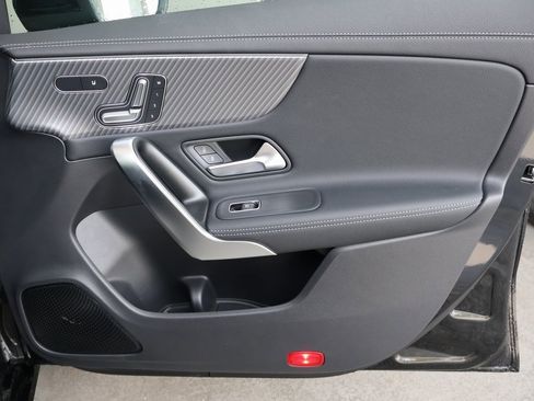 New 2025 Mercedes-Benz CLA 250 4MATIC image 21