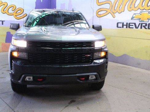 Used 2021 Chevrolet Silverado 1500 Custom Trail Boss w/ LPO, Dark Essentials Package image 6