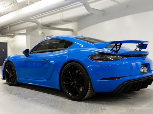 Used 2023 Porsche 718 Cayman GT4 w/ Chrono Package image 7