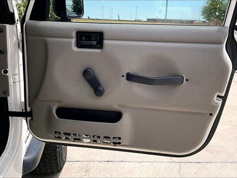 Used 2005 Jeep Wrangler Sport AWD/4WD image 22