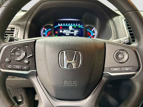 Used 2022 Honda Pilot Sport image 13