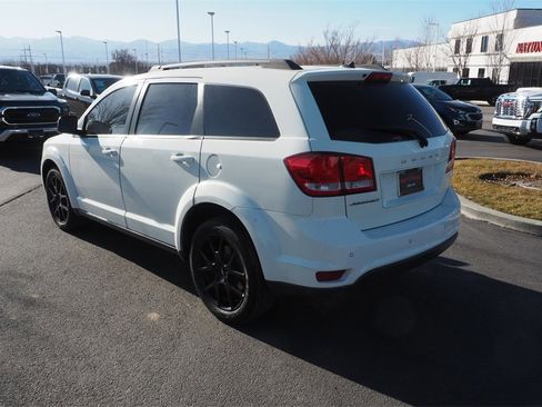 Used 2018 Dodge Journey SXT w/ Blacktop Package image 7