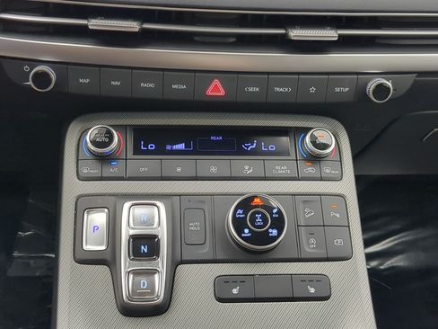 Certified 2025 Hyundai Palisade SEL AWD/4WD image 27