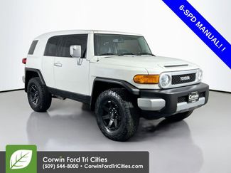 Used 2014 Toyota FJ Cruiser 4WD w/ Convenience Package 360° Tour