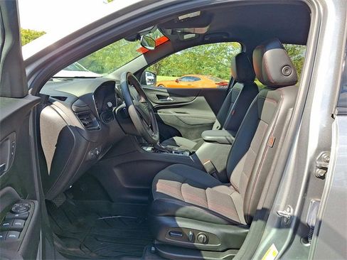 Certified 2023 Chevrolet Equinox RS w/ LPO, Floor Liner Package image 18