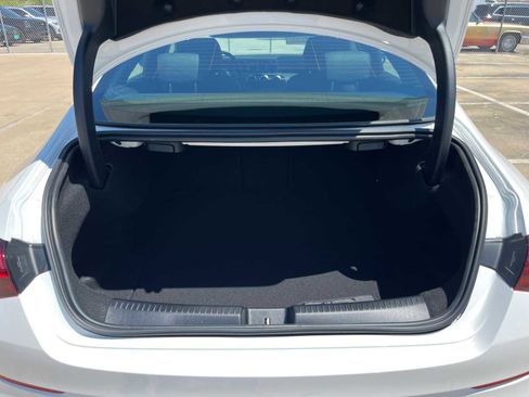 Used 2026 Mercedes-Benz CLA 250 image 10