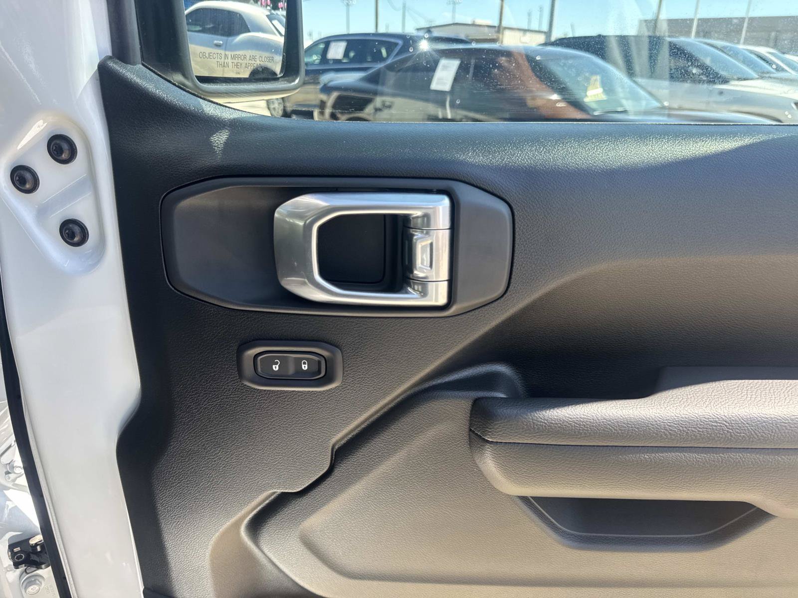 Used 2026 Jeep Gladiator Sport AWD/4WD image 14