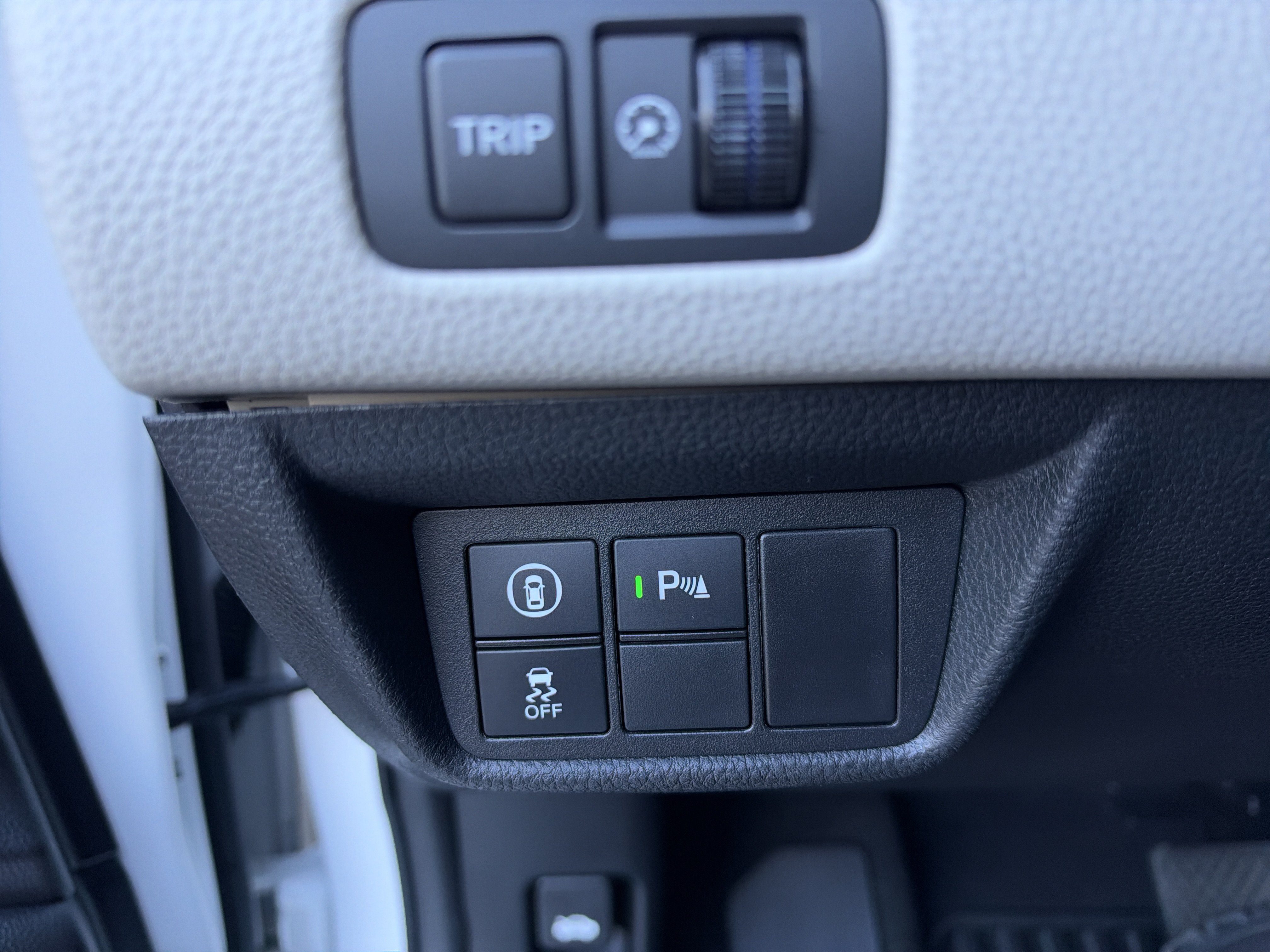 Used 2021 Honda Accord EX image 26
