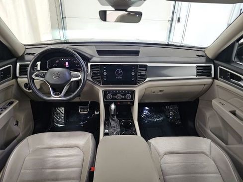 Used 2023 Volkswagen Atlas SEL Premium AWD/4WD image 33