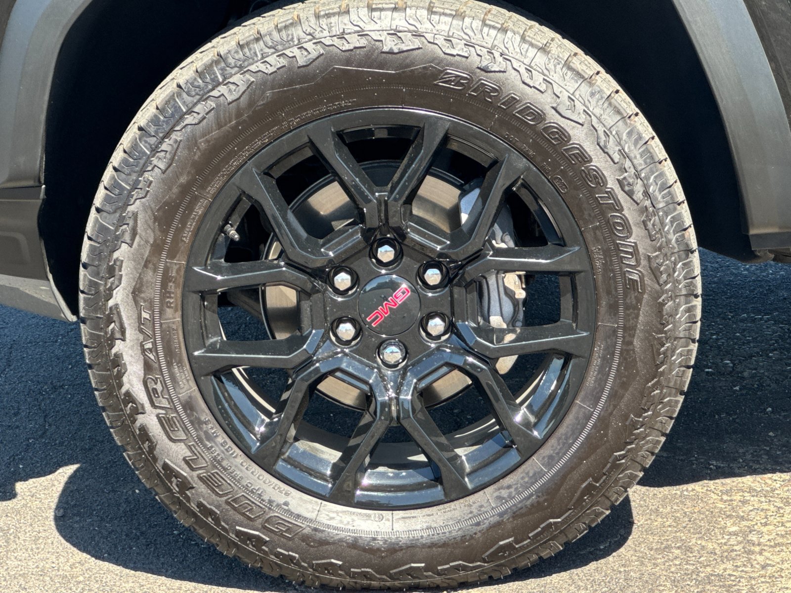 Used 2025 GMC Canyon AT4 w/ Technology Plus Package AWD/4WD image 35