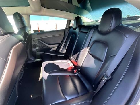 Used 2020 Tesla Model 3 Standard Range Plus RWD image 24