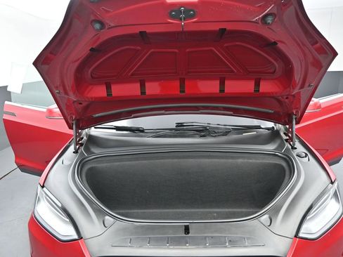 Used 2018 Tesla Model X 100D image 38