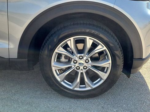 Certified 2023 Ford Explorer XLT w/ Equipment Group 202A RWD image 12