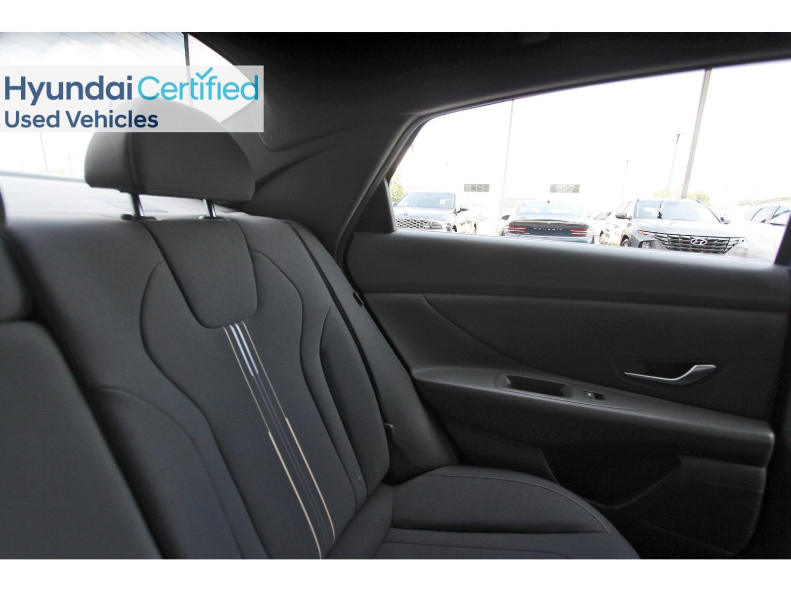 Certified 2025 Hyundai Elantra SEL FWD image 14