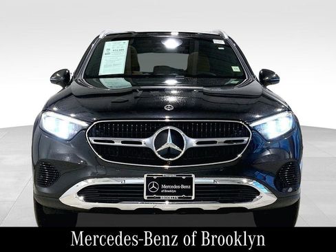 Used 2026 Mercedes-Benz GLC 300 4MATIC image 4