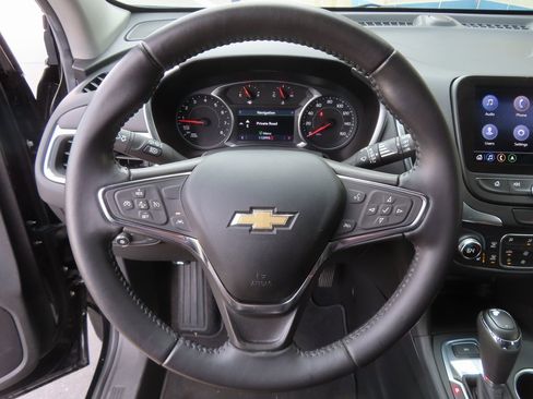 Used 2021 Chevrolet Equinox LT image 17