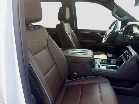 Used 2022 GMC Sierra 1500 Denali w/ Denali Reserve Package AWD/4WD image 29
