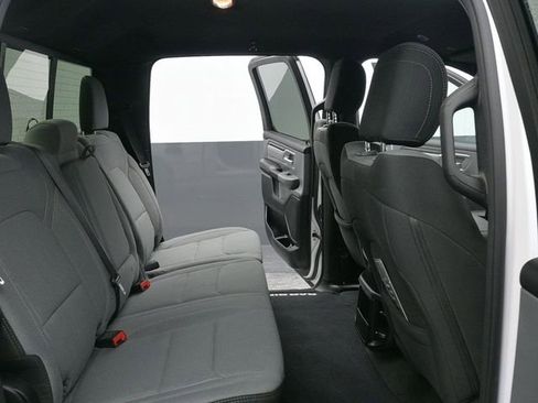 Used 2021 RAM 1500 Big Horn image 22