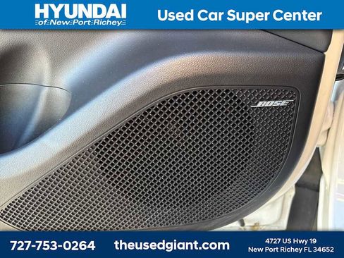 Used 2025 Hyundai Tucson Limited image 11