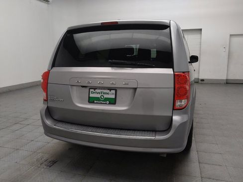 Used 2019 Dodge Grand Caravan SE w/ UConnect Hands-Free Group FWD image 7