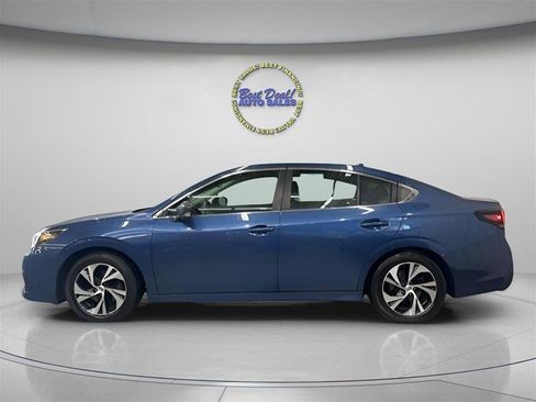 Used 2022 Subaru Legacy AWD/4WD image 2