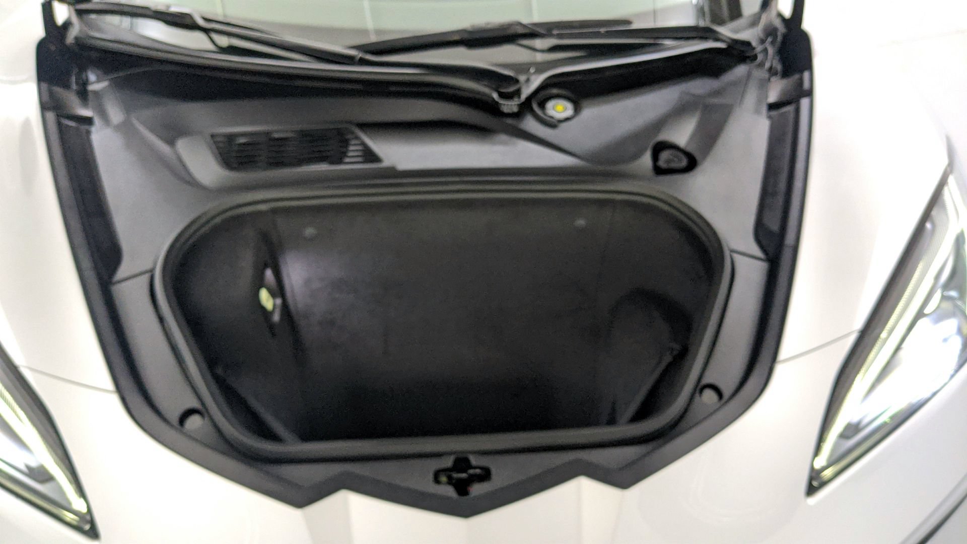 Certified 2020 Chevrolet Corvette Stingray Premium Conv w/ 3LT Preferred Equipment Group RWD image 27