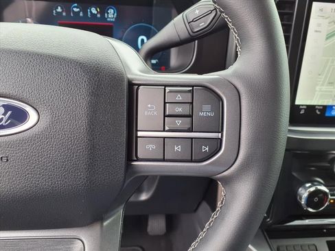 New 2026 Ford F250 Lariat w/ Chrome Package image 17