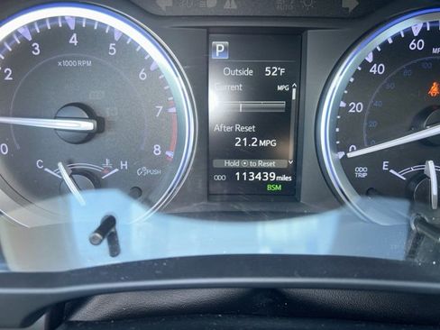 Used 2018 Toyota Highlander XLE image 26