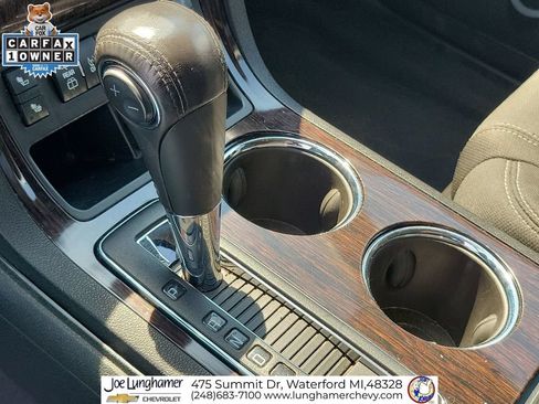 Certified 2017 Chevrolet Traverse LT w/ Style and Technology Package FWD image 17