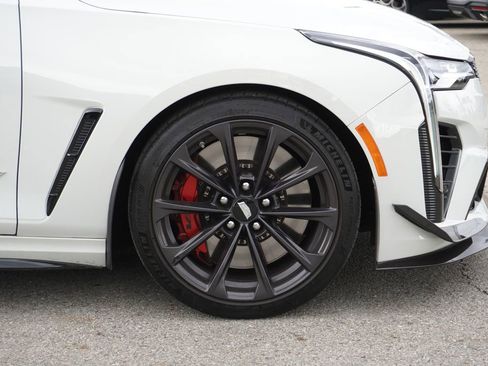Used 2022 Cadillac CT4 V Blackwing w/ Carbon Fiber 1 Package RWD image 13