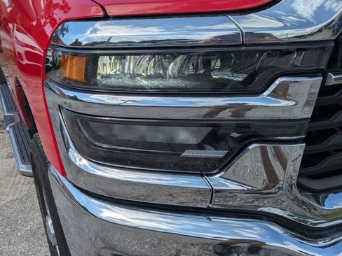 Used 2026 RAM 2500 Big Horn AWD/4WD image 10