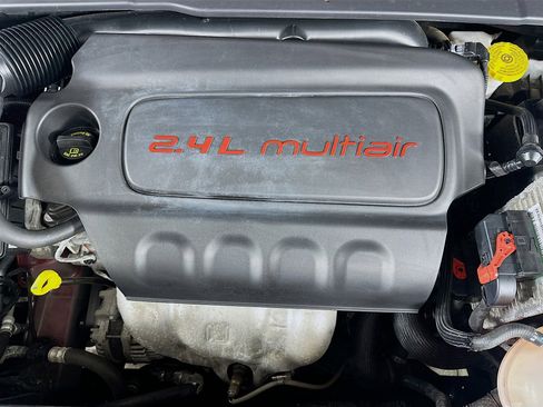 Used 2022 Jeep Compass Latitude w/ Convenience Group image 32