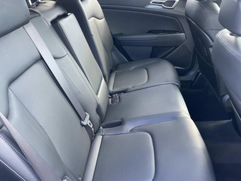 Used 2023 Kia Sportage EX image 26