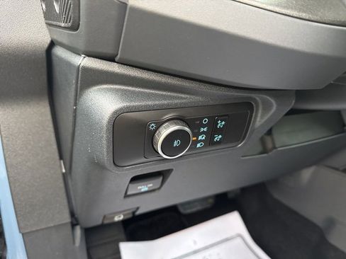 New 2025 Ford Bronco Badlands image 8