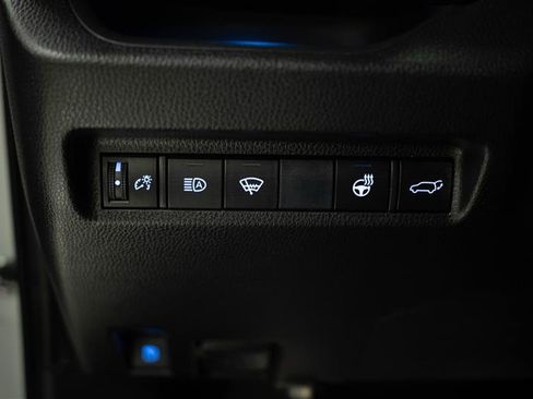 Used 2020 Toyota RAV4 XSE AWD/4WD image 30