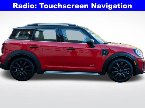 Used 2022 MINI Cooper Countryman S w/ Premium Package image 9