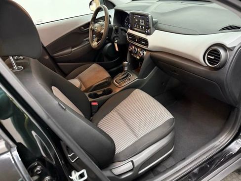 Used 2021 Hyundai Kona SE image 35