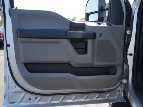 Used 2019 Ford F250 XL w/ XL Value Package AWD/4WD image 13