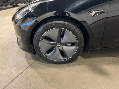 Used 2019 Tesla Model 3 Long Range image 40
