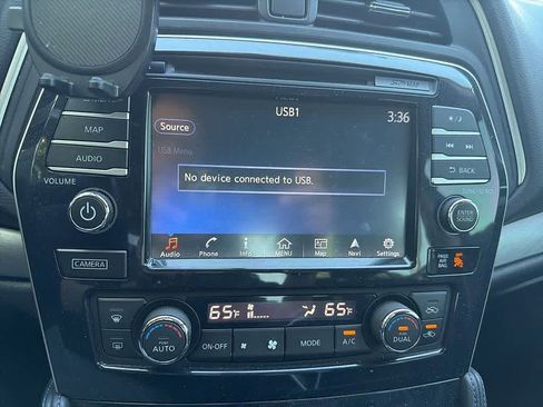Used 2018 Nissan Maxima 3.5 S FWD image 17
