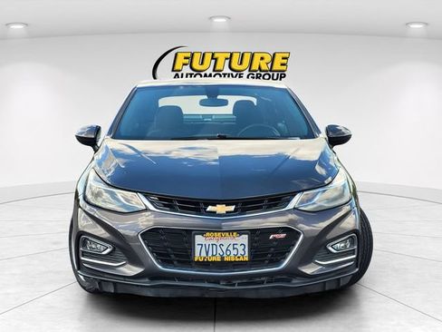 Used 2016 Chevrolet Cruze LT w/ Sun And Sound Package image 2