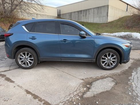 Used 2019 MAZDA CX-5 Grand Touring w/ GT Premium Package image 4